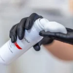 Podoflex® Кремообразна пяна за напукана и суха кожа на краката с 15% урея - Image 5